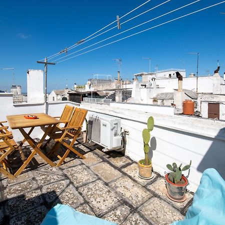 White Stone Flats & Studios Остуни Екстериор снимка