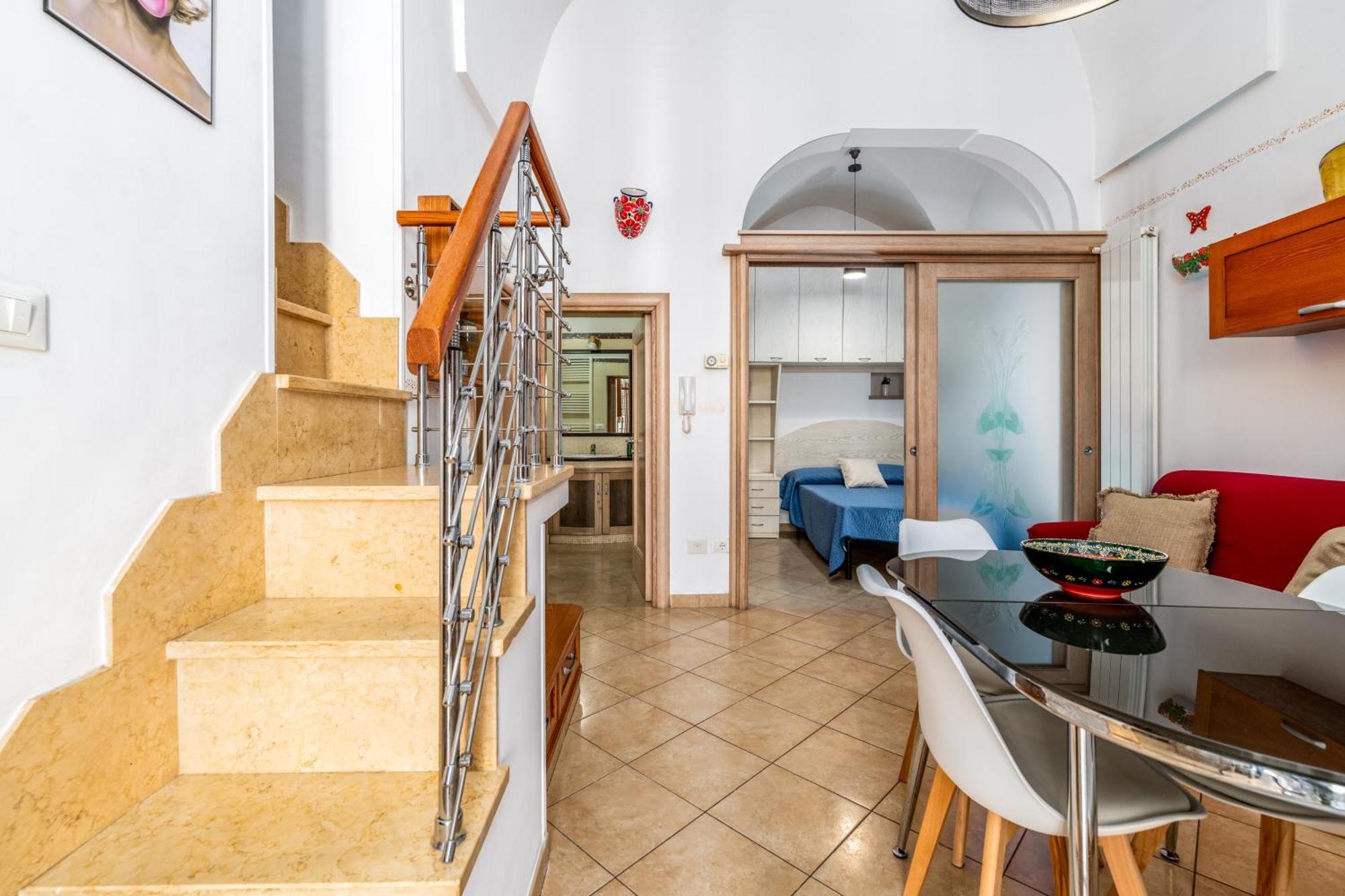 White Stone Flats & Studios Остуни Екстериор снимка